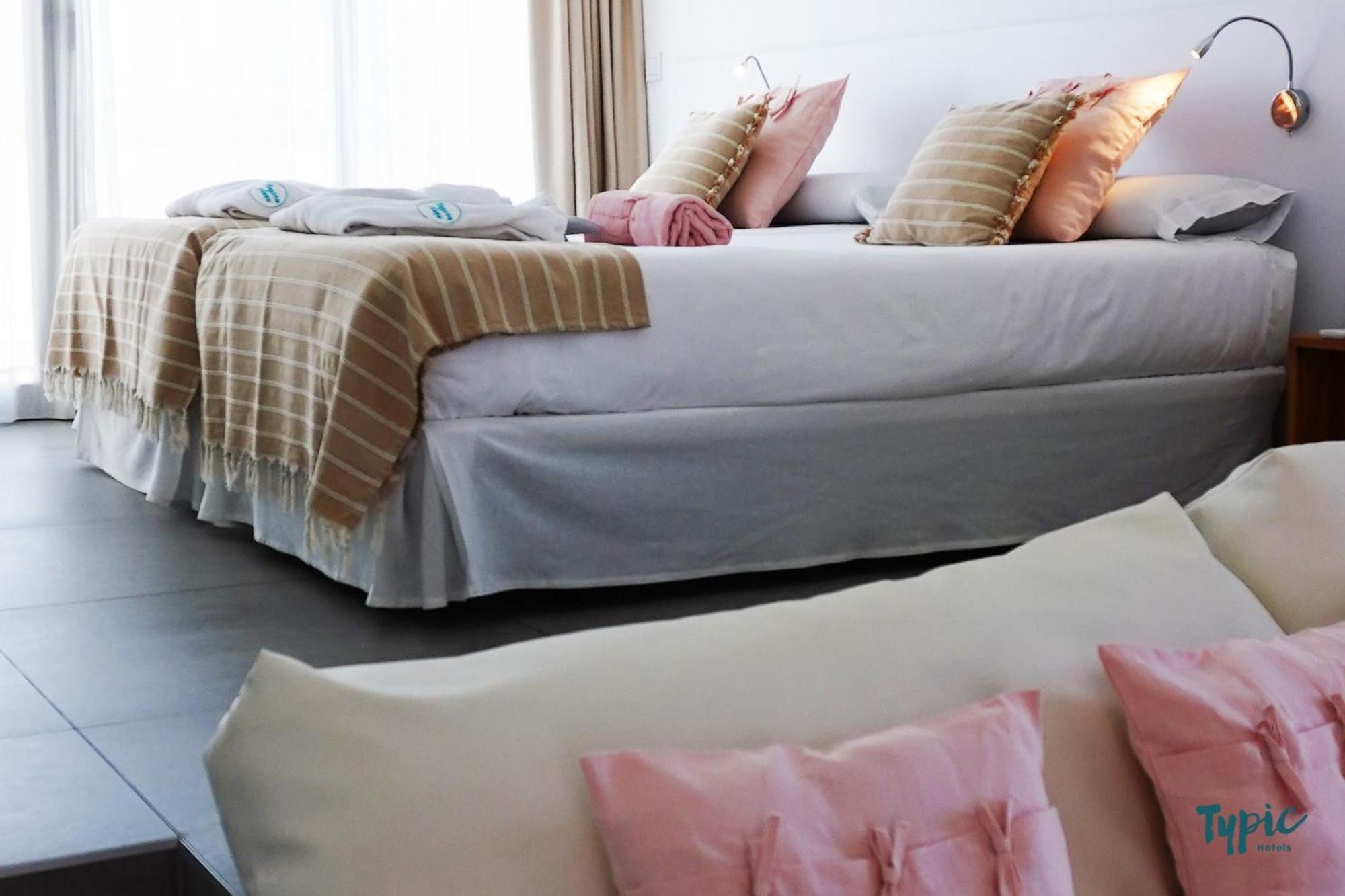 Typic Marina Playa - Adults Only Aparthotel San Antonio  Exteriör bild