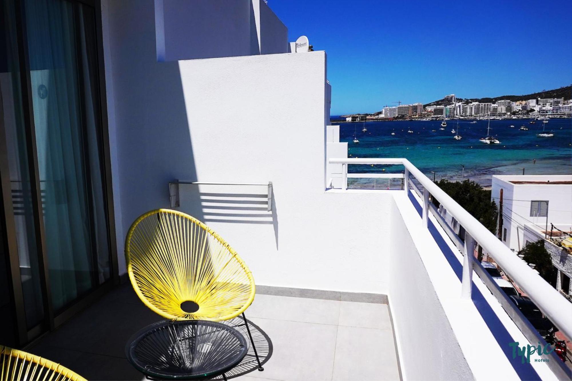Typic Marina Playa - Adults Only Aparthotel San Antonio  Exteriör bild