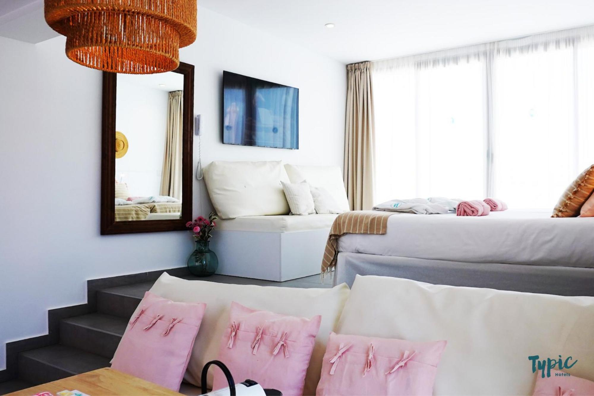 Typic Marina Playa - Adults Only Aparthotel San Antonio  Exteriör bild