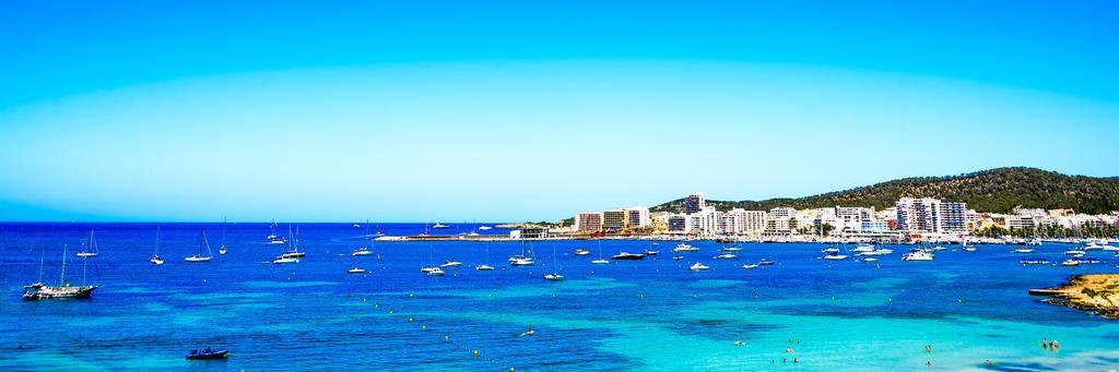 Typic Marina Playa - Adults Only Aparthotel San Antonio  Exteriör bild