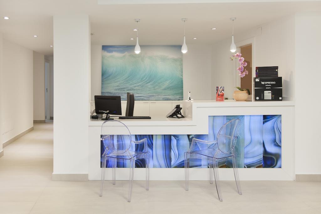 Typic Marina Playa - Adults Only Aparthotel San Antonio  Exteriör bild